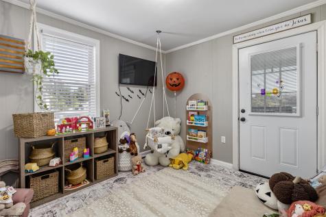 422 Worthington Drive Bridgeport WV 26330