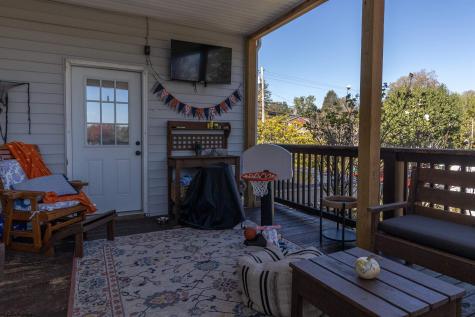 422 Worthington Drive Bridgeport WV 26330