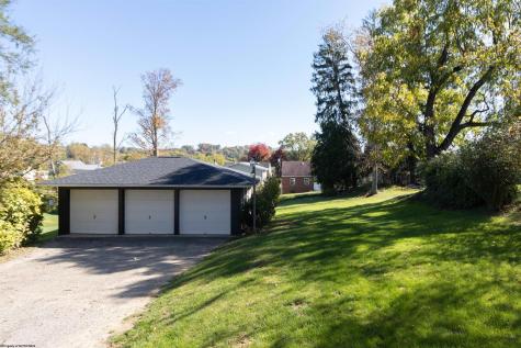 422 Worthington Drive Bridgeport WV 26330