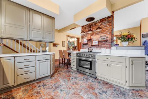 323 Demain Avenue Morgantown WV 26501