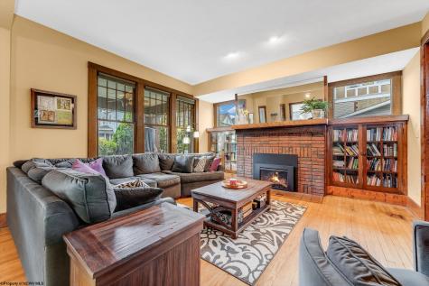 323 Demain Avenue Morgantown WV 26501