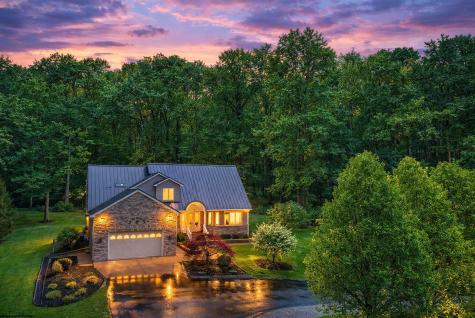 99 Jo Glen Drive Morgantown WV 26508
