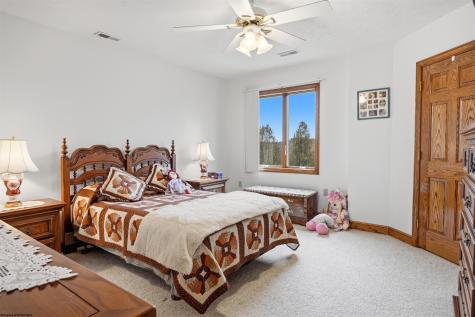 99 Jo Glen Drive Morgantown WV 26508