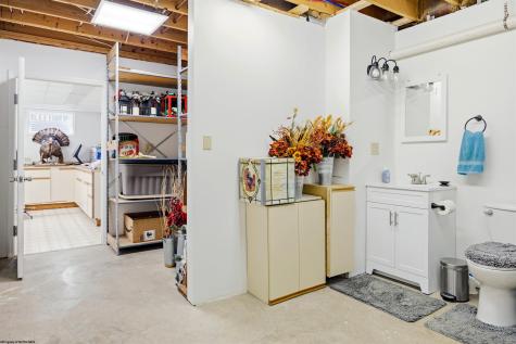 99 Jo Glen Drive Morgantown WV 26508