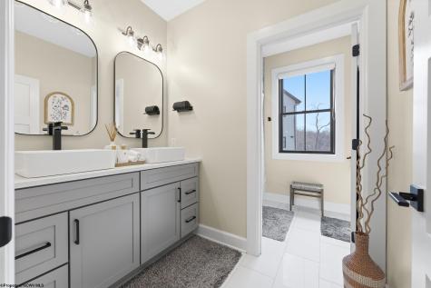 84 Hidden Brook Circle Morgantown WV 26508