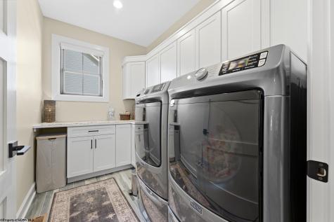 84 Hidden Brook Circle Morgantown WV 26508