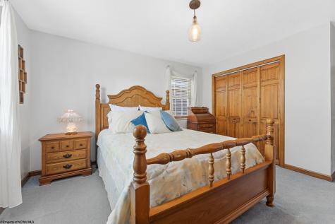 83 Maple Lake Court Bridgeport WV 26330