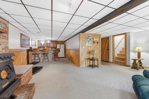 83 Maple Lake Court Bridgeport WV 26330