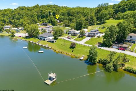 83 Maple Lake Court Bridgeport WV 26330