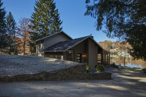 206 Paradise Circle Morgantown WV 26505