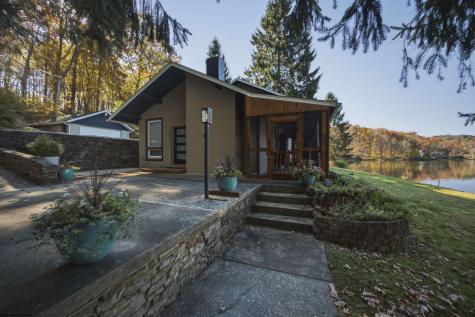 206 Paradise Circle Morgantown WV 26505