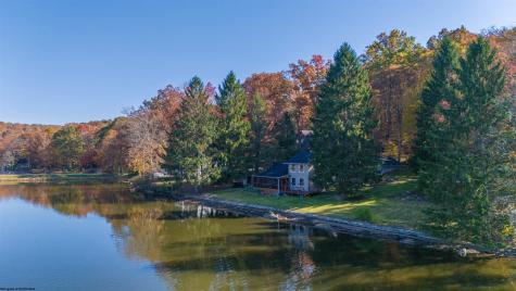 206 Paradise Circle Morgantown WV 26505