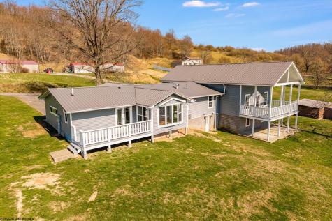 486 Saint Francis Way Bridgeport WV 26554