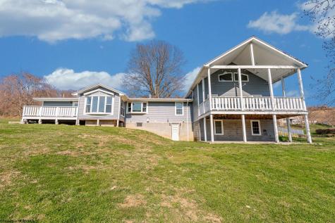 486 Saint Francis Way Bridgeport WV 26554