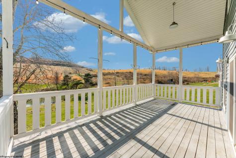 486 Saint Francis Way Bridgeport WV 26554