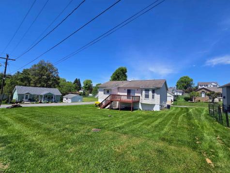 2 Hawley Lane Star City WV 26505