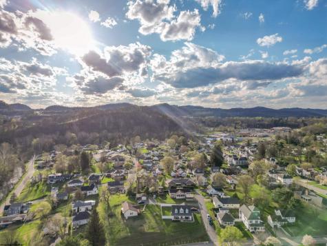 239 N Virginia Avenue Bridgeport WV 26330