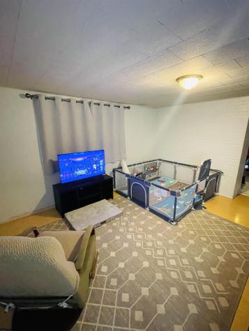 412 Merrill Avenue Rivesville WV 26588