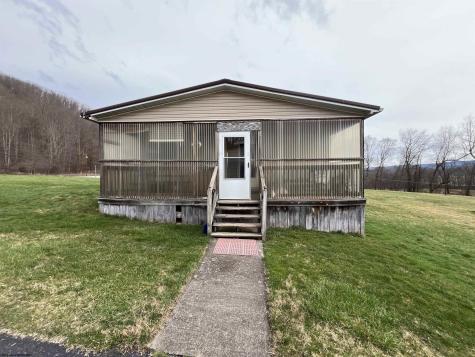 8945 Seneca Trail Mill Creek WV 26280