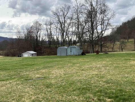 8945 Seneca Trail Mill Creek WV 26280
