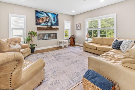 1027 Excaliber Drive Morgantown WV 26508