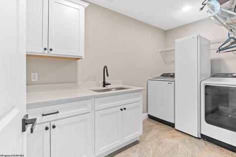 1027 Excaliber Drive Morgantown WV 26508