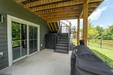 1027 Excaliber Drive Morgantown WV 26508