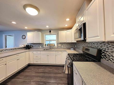 1643 Simmons Lane Fairmont WV 26554