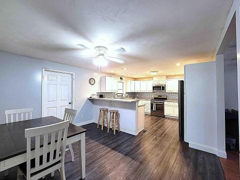 1643 Simmons Lane Fairmont WV 26554