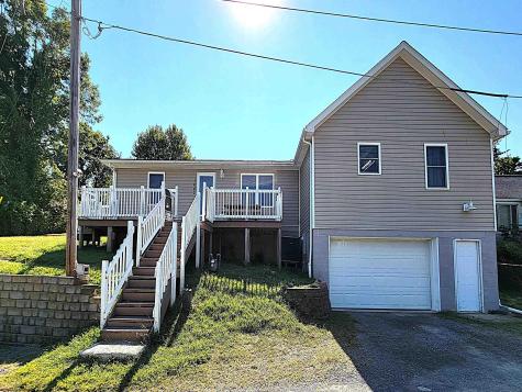 1643 Simmons Lane Fairmont WV 26554