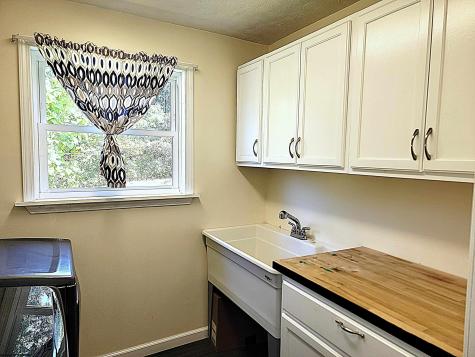 1643 Simmons Lane Fairmont WV 26554