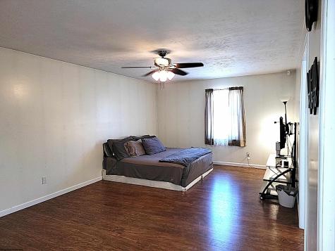 1643 Simmons Lane Fairmont WV 26554