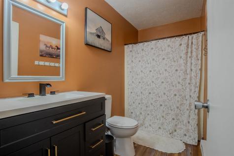 815 Laurel Drive Mannington WV 26582
