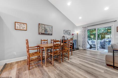 436 December Lane Morgantown WV 26508