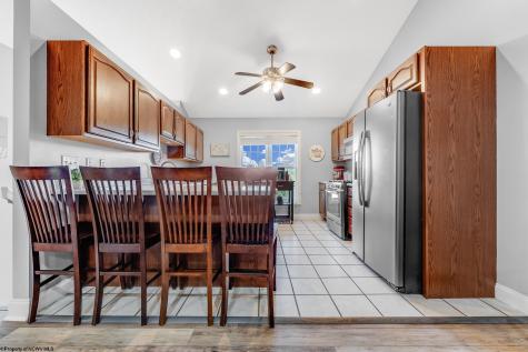 436 December Lane Morgantown WV 26508