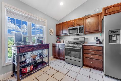 436 December Lane Morgantown WV 26508