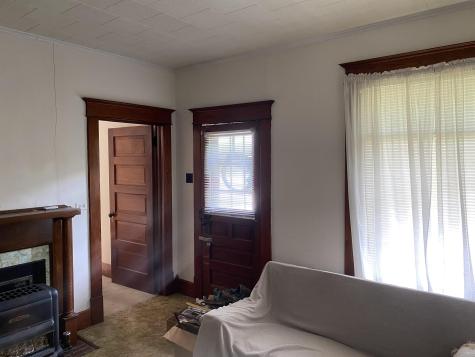 949 Washburn Street Clarksburg WV 26301