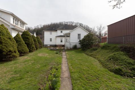 110 Mulberry Avenue Weston WV 26452