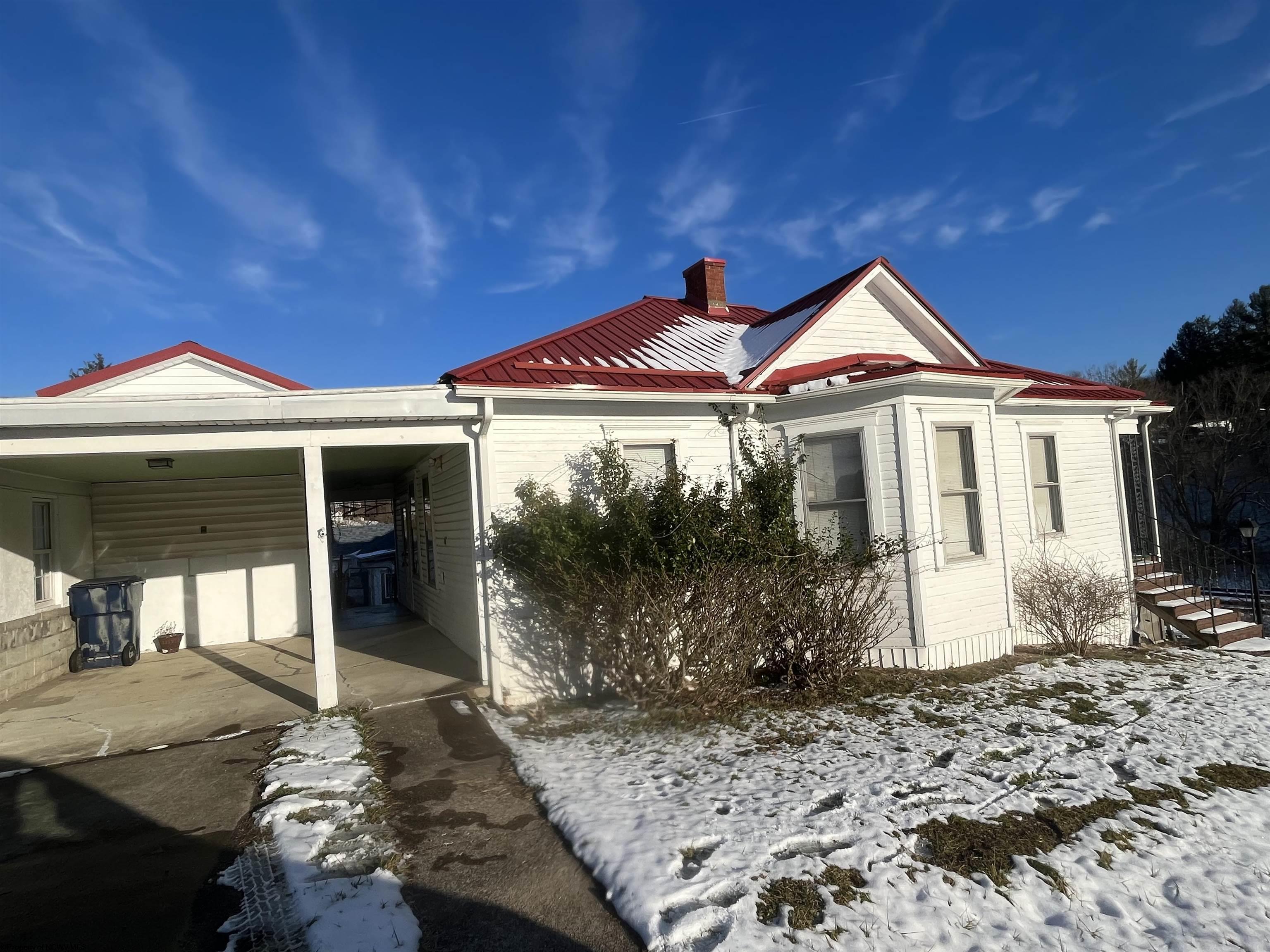 18 Walnut Street Flemington WV 26347