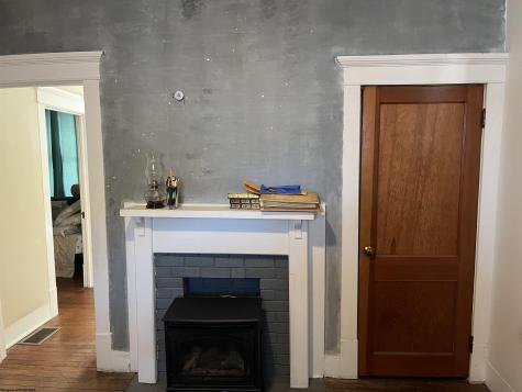 18 Walnut Street Flemington WV 26347