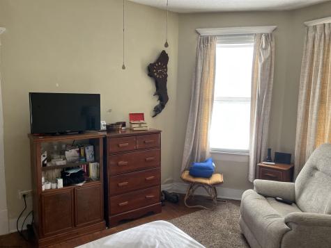 18 Walnut Street Flemington WV 26347