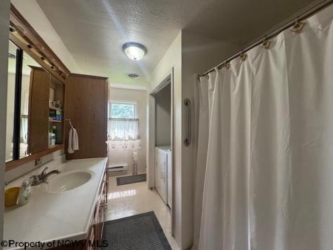 52 Howesville Drive Tunnelton WV 26444