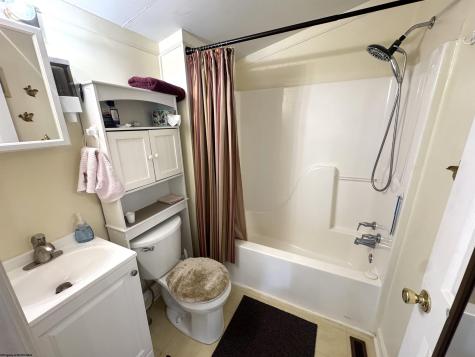 617 Virginia Avenue Fairmont WV 26554
