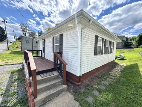 617 Virginia Avenue Fairmont WV 26554