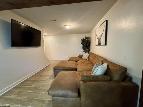 7317 Scottsdale Road Fairmont WV 26554