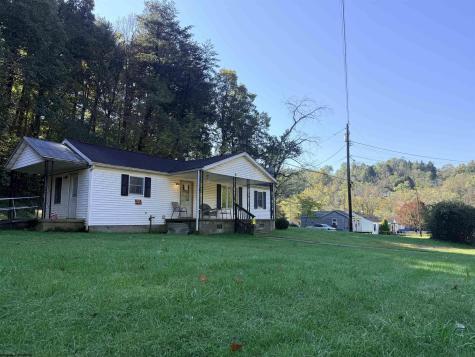 104 Layton Drive Clarksburg WV 26301