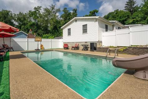 25 Langford Avenue Westover WV 26501