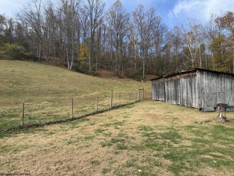 615 Mills Street West Milford WV 26451