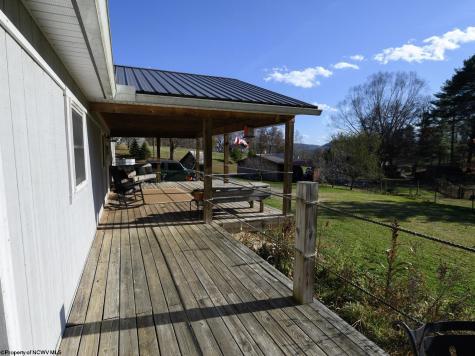 615 Mills Street West Milford WV 26451
