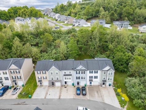 205 Queensbury Court Fairmont WV 26554